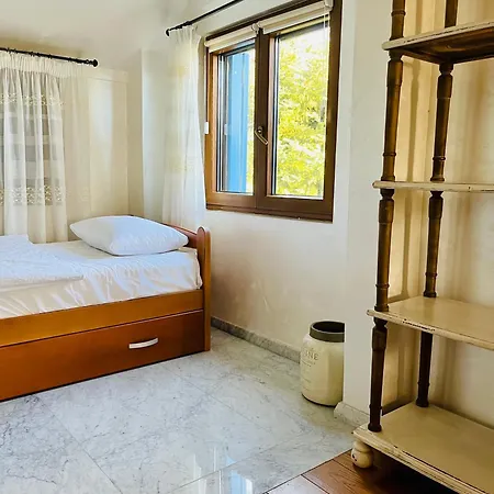 Villa Stone In Fruska Gora