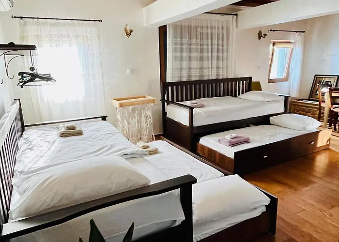 Stone In Fruska Gora Villa Irig